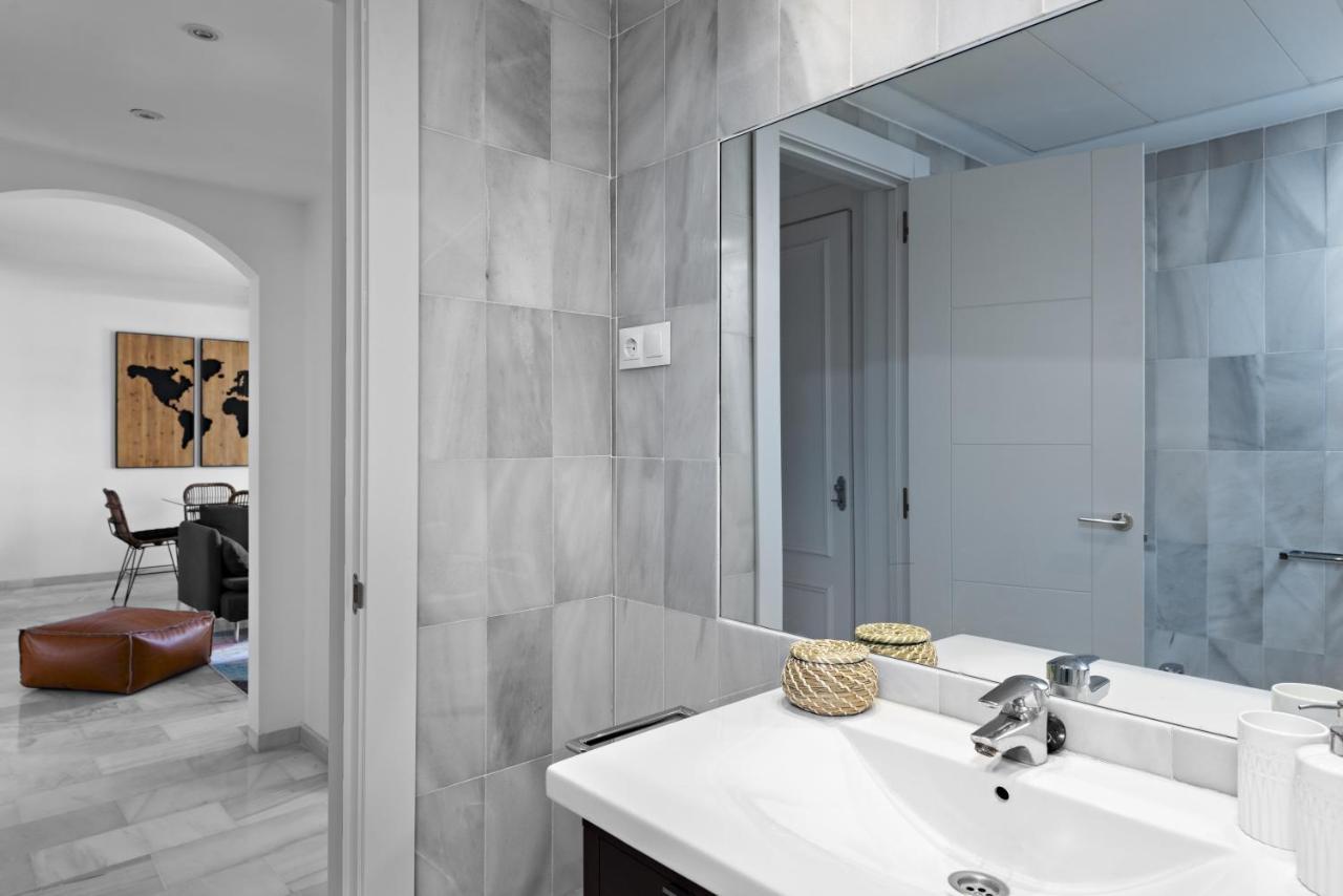 Two Bedroom Apartment In Puerto Banus With Terrace Marbella Zewnętrze zdjęcie