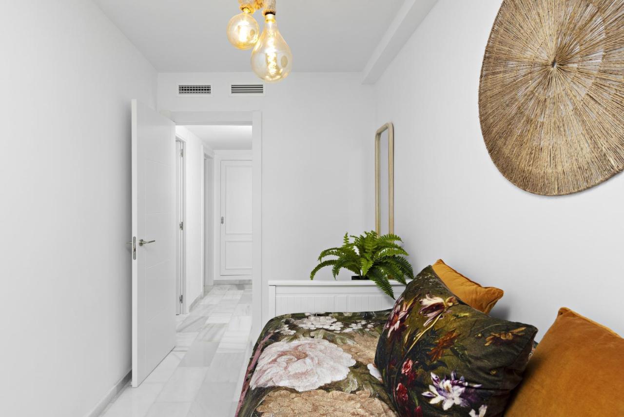 Two Bedroom Apartment In Puerto Banus With Terrace Marbella Zewnętrze zdjęcie