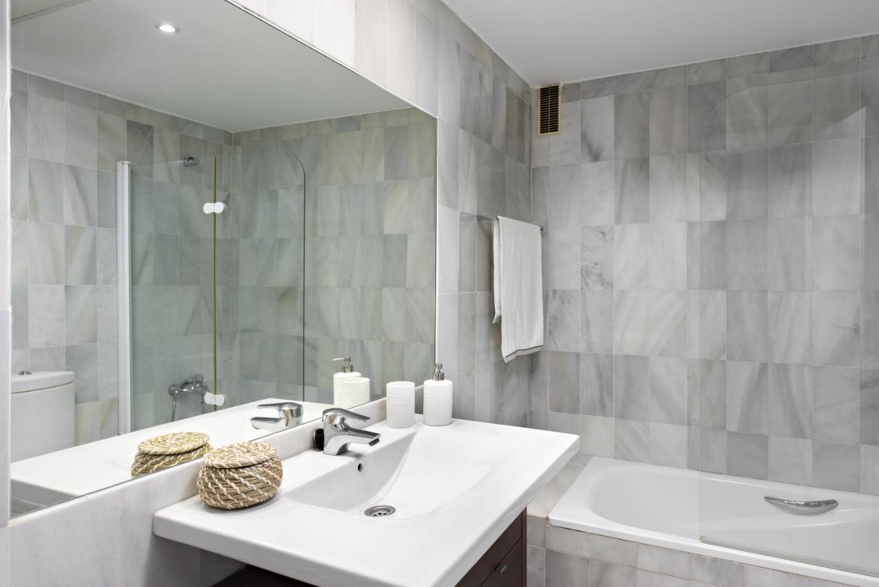 Two Bedroom Apartment In Puerto Banus With Terrace Marbella Zewnętrze zdjęcie
